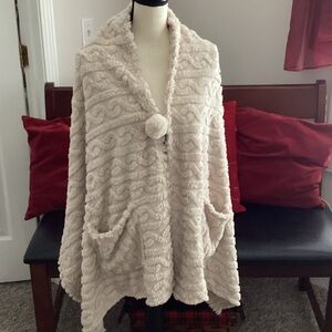 cream beige blanket wrap nwt